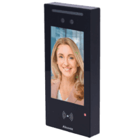 Videoporteiro com controlo de acesso - Câmara 2 Mpx : Áudio e vídeo bidirecionais - Facial, cartão, NFC, BLE, QR e PIN | 1 relé - 20.000 utilizadores | PoE, SIP padrão - Ecrã IPS 5" táctil | Manutenção Cloud - Ligação de monitor e placas via Cloud