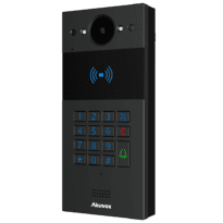 Videoporteiro IP em superficie - Câmara 2 Mpx | Áudio bidirecional - Abertura com cartão EM/MF, NFC e PIN | 2 relés - Códigos temporários | PoE, SIP standard - Manutenção Cloud - Ligação de monitor e placas via Cloud