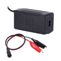 Cargador para baterías de Litio LiFePO4 - Salida DC 14.6V / 5A - Entrada AC - LED indicador de carga - Compatible con baterías de Litio 12V
